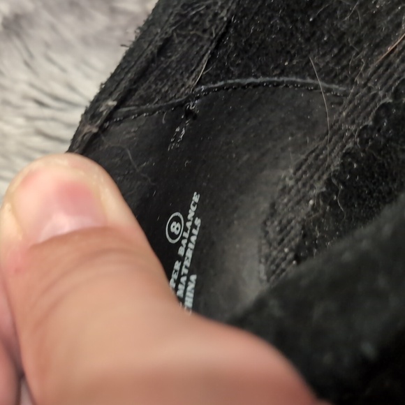 Shoes - Picture 3 of 3